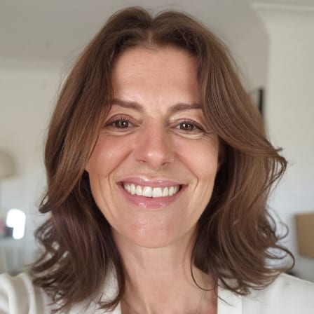 Portrait d'une habitante du Gabut ayant comparé ses devis de diagnostic à La Rochelle